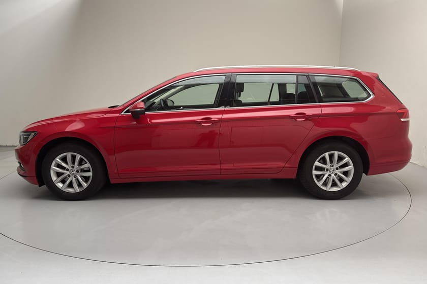 Bild 2 av Volkswagen Passat Sportscombi 2.0 TDI (150hk) Drag B-Kam