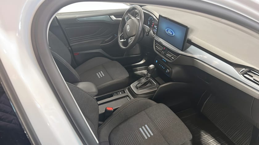 Bild 3 av Ford Focus Active Kombi 1,0T Ecoboost 125Hk E85 MHEV