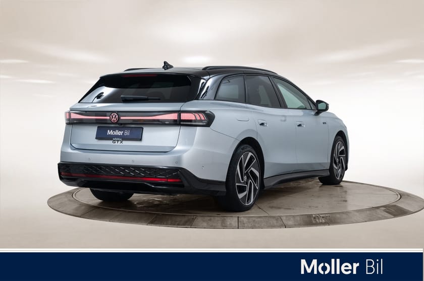 Bilde 5 av Volkswagen ID.7 GTX Tourer