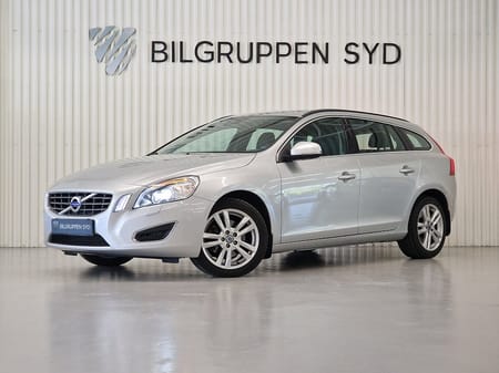 Volvo V60 D4 Momentum Business Edition Pro|Värmare|