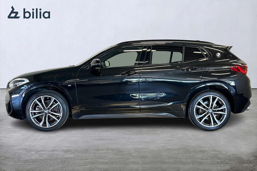 Bild 4 av BMW X2 xDrive25e Steptronic/M Sport/HUD/H&K/Minnesstol