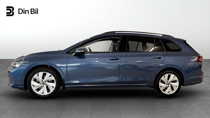 Bild 2 av Volkswagen Golf Sportscombi 1,5 eTSI 150HK DSG / Backkamera & Keyless
