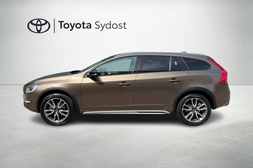 Bild 3 av Volvo V60 Cross Country D4 Momentum Avtagbar drag