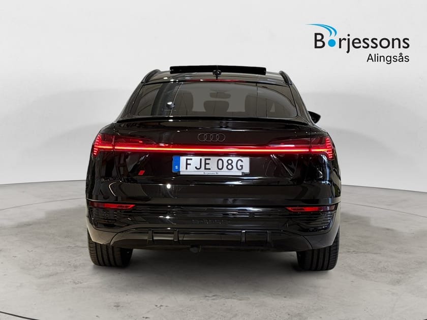 Bild 5 av Audi Q8 Sportback 55 e-tron quattro 408hk S-Line Selection