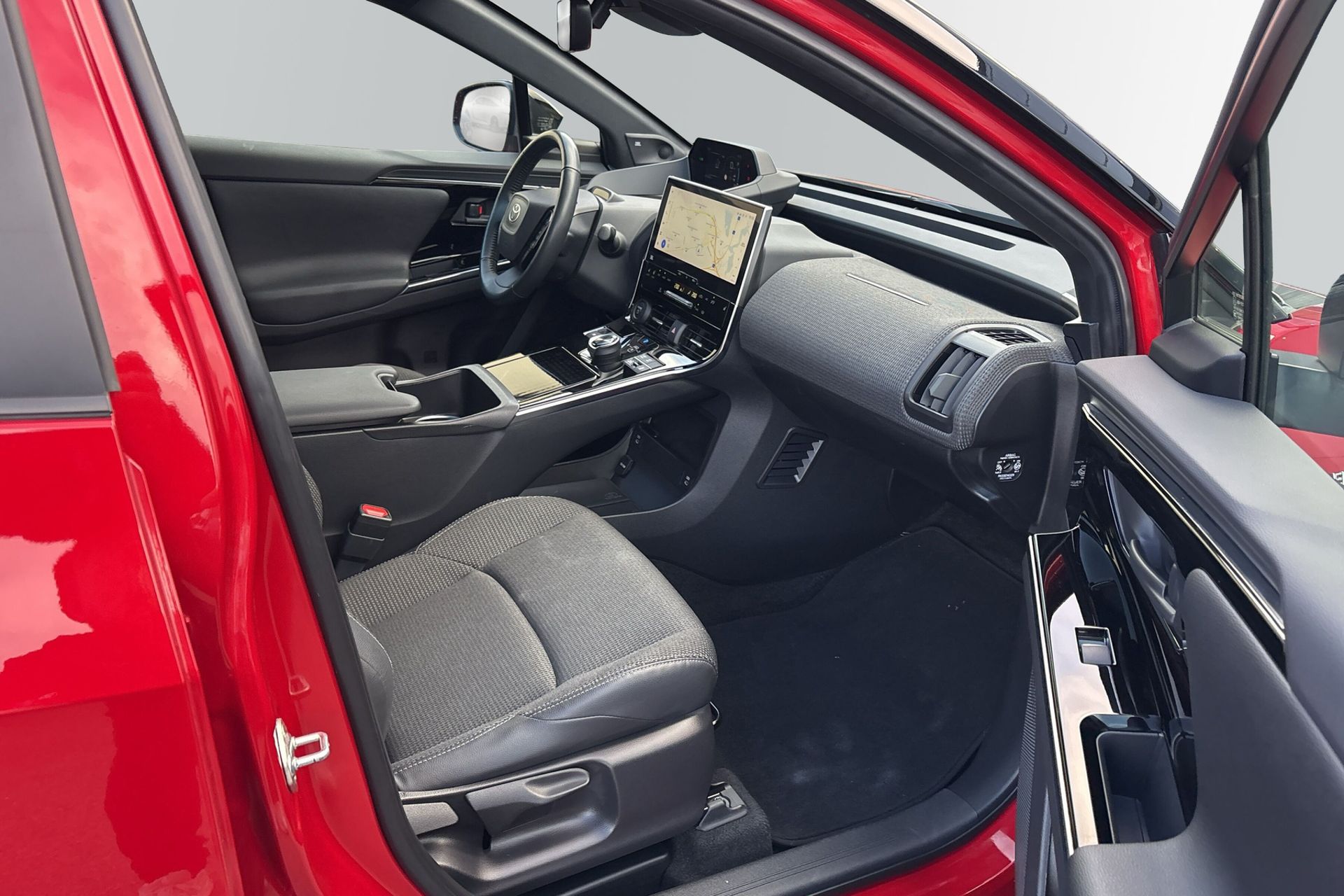 Toyota bZ4X 71.4 kWh AWD 2023, bild 7/10