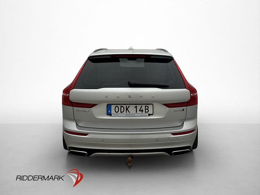 Bild 5 av Volvo XC60 B4 AWD R-Design VOC Kamera Värm Drag CarPlay