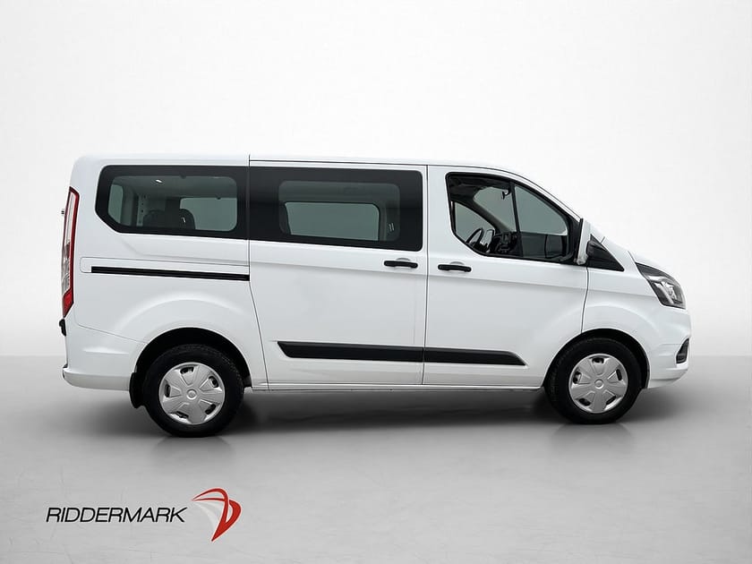 Bild 2 av Ford Transit Custom 320 Kombi 130hk Värmare PDC 9-Sits MOMS