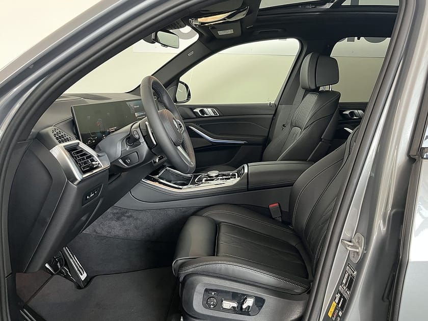 Bild 5 av BMW X5 xDrive50e 2,95%ränta M Sport 22" Innovation H/K Drag
