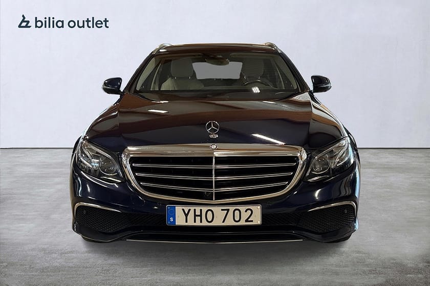 Bild 3 av Mercedes-Benz E 220 T d Exclusive Line / 360-kam / Burmester / Värmare
