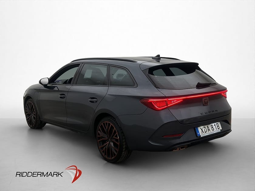 Bild 5 av CUPRA Leon Sportstourer e-Hybrid Kamera Navi Halvskinn Drag