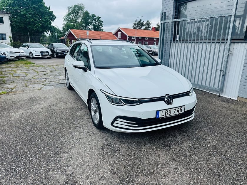 Bild 1 av Volkswagen Golf Sportscombi 1.5 TGI 131HK DSG / VÄRMARE
