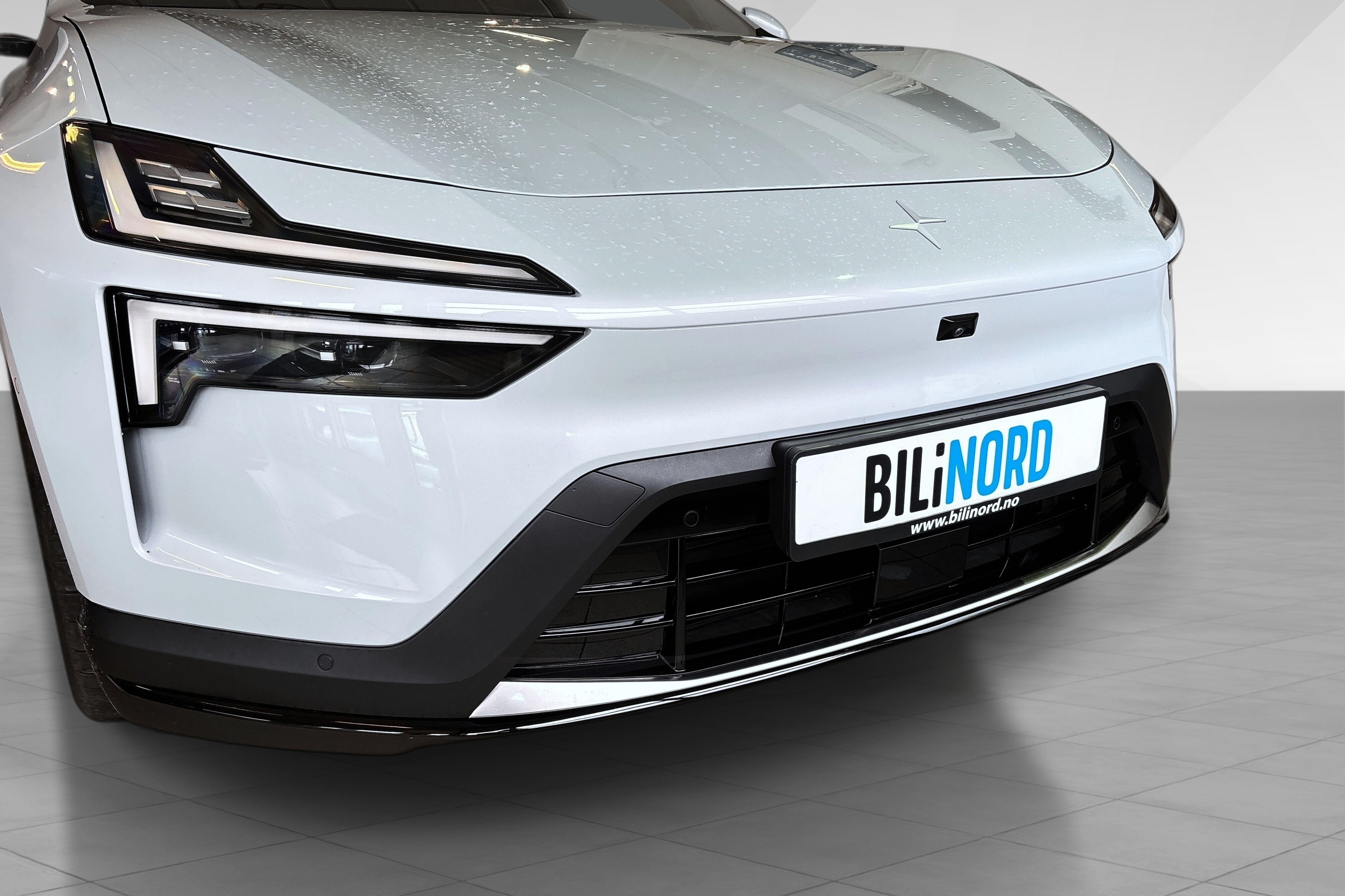 Polestar 4 Long Range Dual motor bilde 9