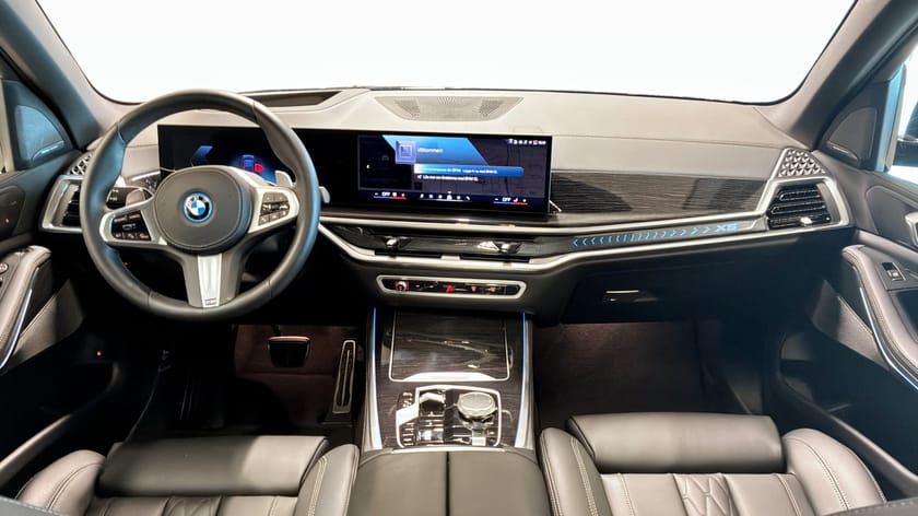 Bild 4 av BMW X5 xDrive50e M sport Business Drag Pano