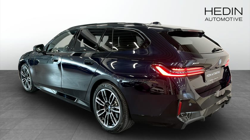 Bild 2 av BMW 530e xDrive Touring M Sport H/K Drag