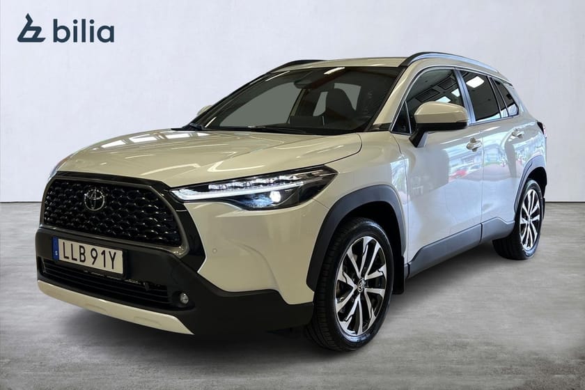 Bild 1 av Toyota Corolla Cross Hybrid AWD-i 2,0 EXECUTIVE SKINNKLÄDSEL JBL