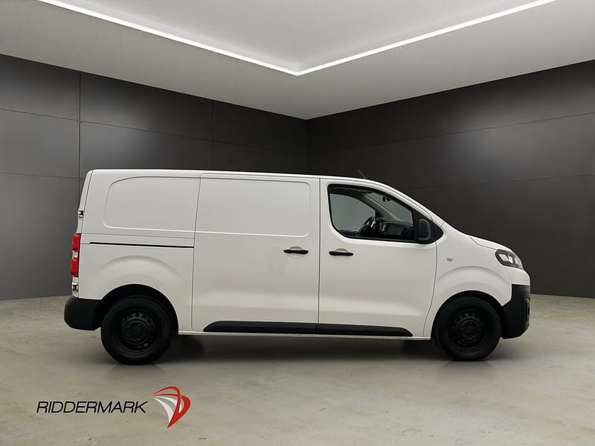 Bild 2 av Citroën Jumpy Van L2 2.0HDi Värmare Drag PDC Farthållare CARPLAY