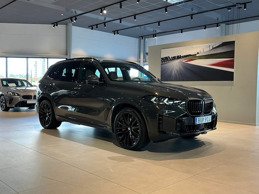 Bild 3 av BMW X5 xDrive50e M Sport Pro D/A Pro H/K Panorama Luftfjädring