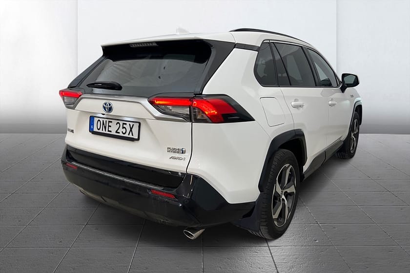 Bild 5 av Toyota RAV4 Plug-in Hybrid Aut X-Edition Kamera Keyless Delläder Värmare