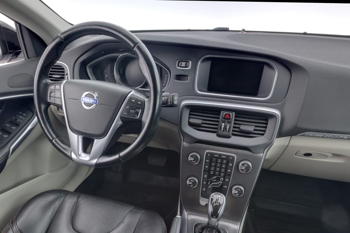 Volvo V40 2015 - miniatyr 8