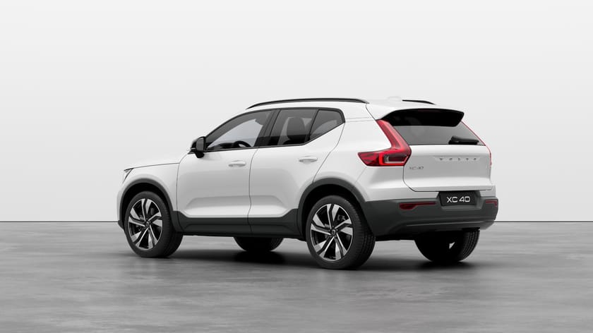 Bild 4 av Volvo XC40 B4 FWD Bensin Plus Dark