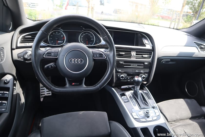 Bild 5 av Audi RS 4 Avant RS4 4.2 FSI Quattro 450hk Aut Navi Svensksåld B&O ljud