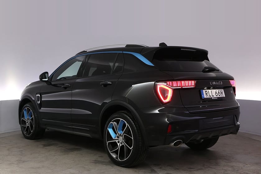 Bild 4 av Lynk & Co 01 PHEV Pano 360 AdapFarth Infinity BLIS Elstol