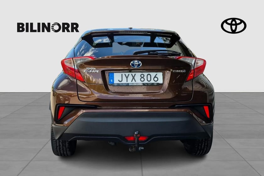 Bild 4 av Toyota C-HR Hybrid 1,8 X EDT SKINN JBL | DRAG | MV | VHJUL