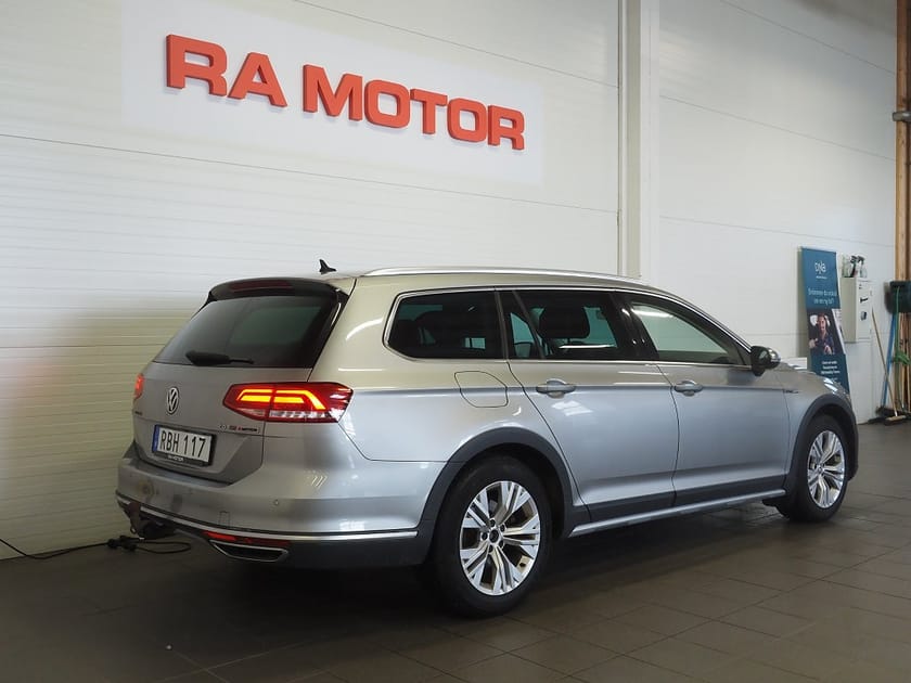 Bild 5 av Volkswagen Passat Alltrack 2.0 TDI 4Motion 190hk Drag Kamera D-Värm