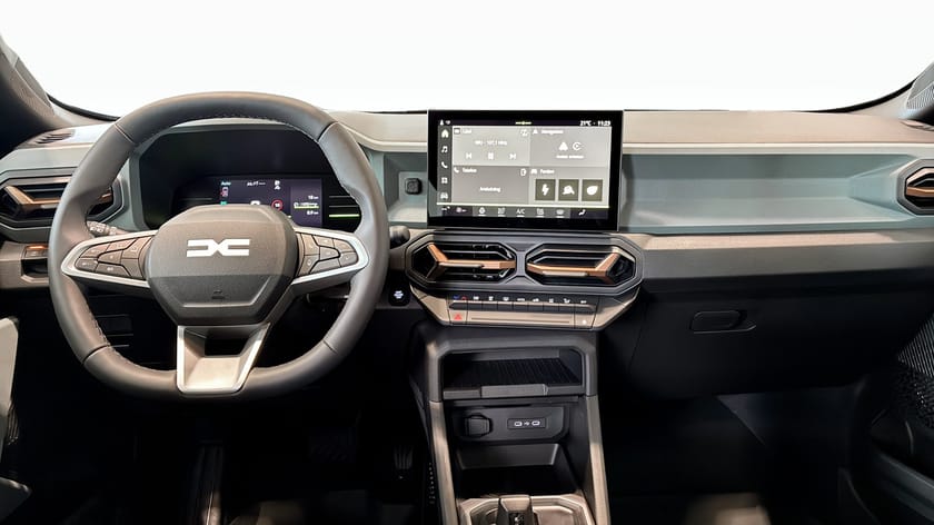 Bild 4 av Dacia Duster EXTREME HYBRID 150 4X4 Demo ink Drag