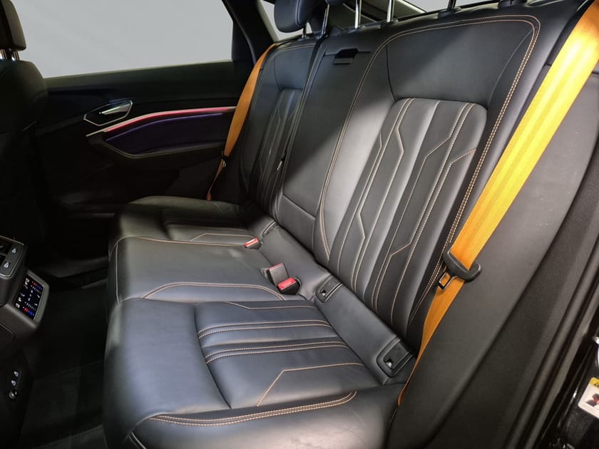 Bild 5 av Audi e-tron Sportback 55 quattro S-line Black edition *mkt utrustning*