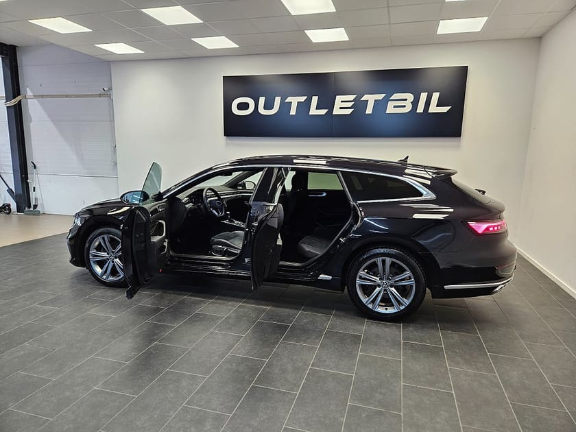 Bild 3 av Volkswagen Arteon eHybrid Shooting Brake R-Line 218hk Cockpit Drag MOMS