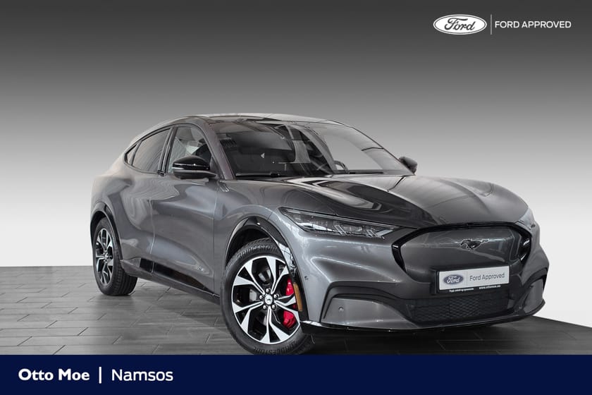 Bilde 1 av Ford Mustang Mach-E Standard Range AWD SR | Pano.tak | Krok | Navi | B&O Lyd |