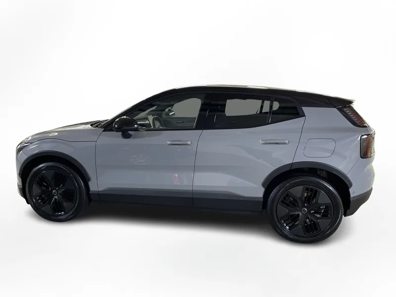 Bild 2 av 16 – Volvo EX30 Cross Country Twin Motor Performance M Perform Ultra