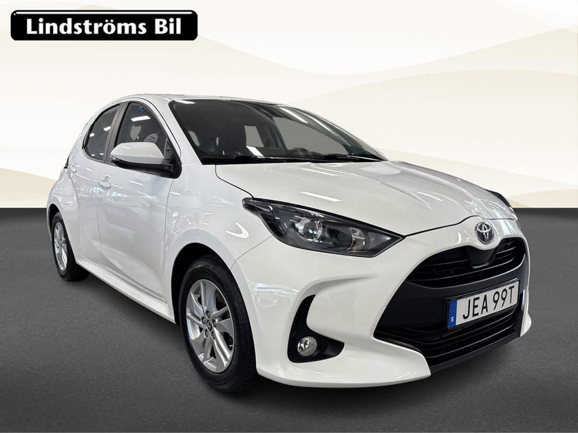 Bild 3 av Toyota Yaris Hybrid Active Komfortpaket 1.5 116hk S&V-Hjul Moms
