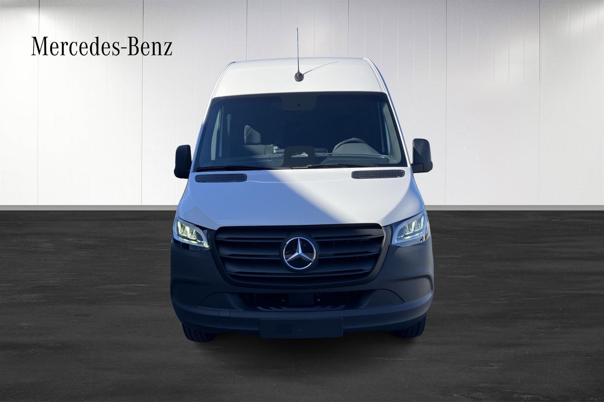 Mercedes-Benz eSprinter 312 2025, bild 2/23