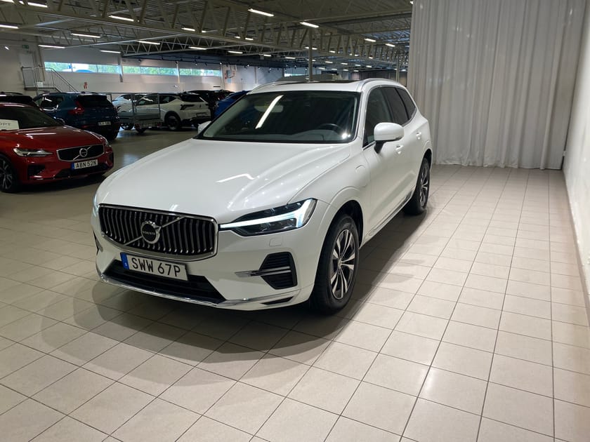 Bild 2 av Volvo XC60 Recharge T6 Core Bright