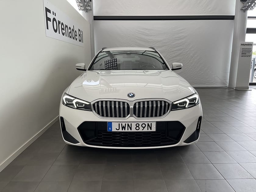 Bild 2 av BMW 330e xDrive Touring