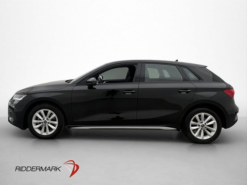 Bild 5 av Audi A3 Sportback 35 TFSI 150hk Proline Cockpit Sensorer CarPlay