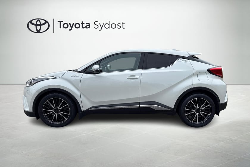 Bild 4 av Toyota C-HR Hybrid 1,8 Executive JBL (dragkrok)