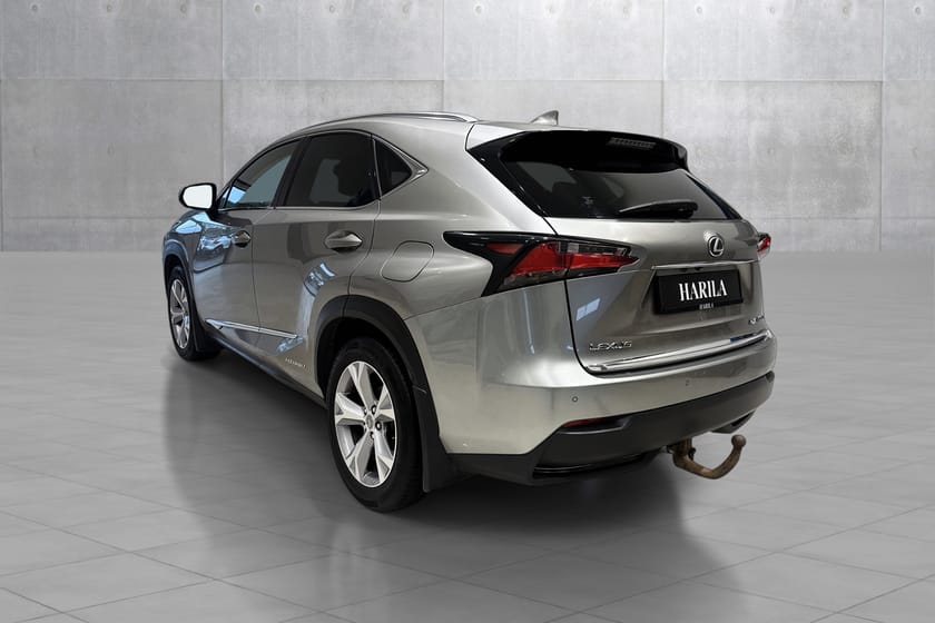 Bilde 4 av Lexus NX 300h AWD Til salgs for kunde