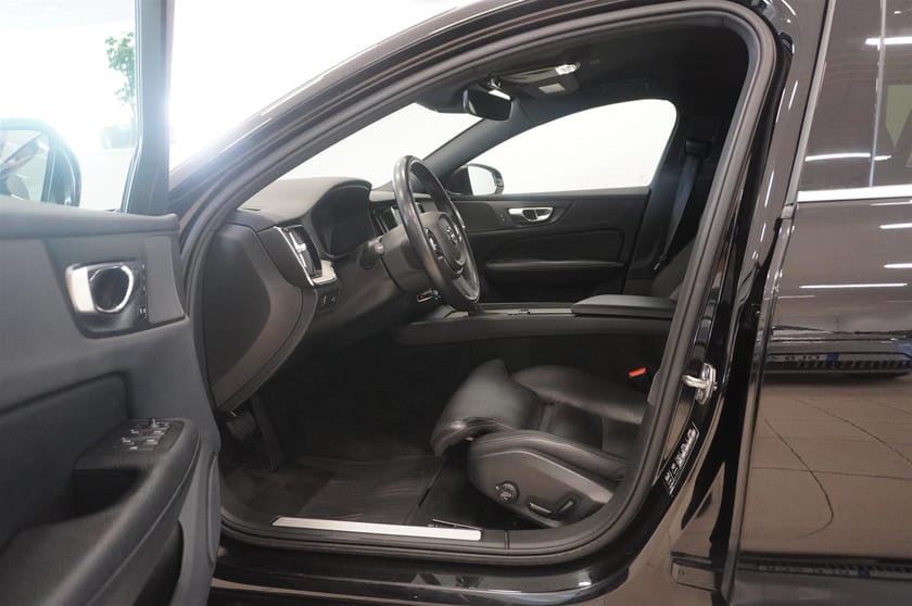 Bild 2 av Volvo V60 D4 190hk Inscription Drag VoC Navi