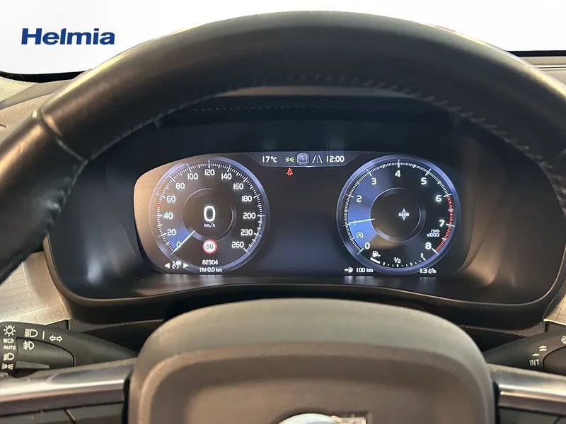 Bild 10 av 14 – Volvo XC40 T2 FWD Momentum