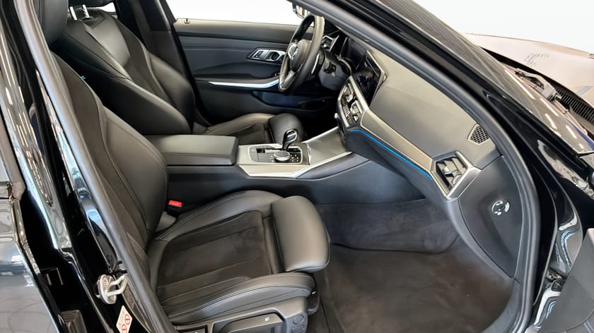 Bild 3 av BMW 330e xDrive Touring 