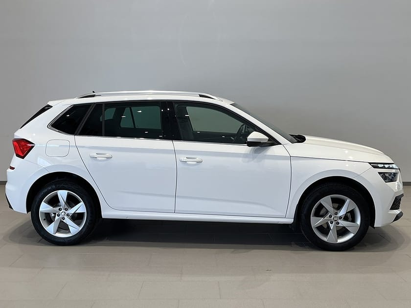Bild 3 av Škoda Kamiq Skoda STYLE 1,0 TSI 110 HK DSG Dragkrok Backkamera