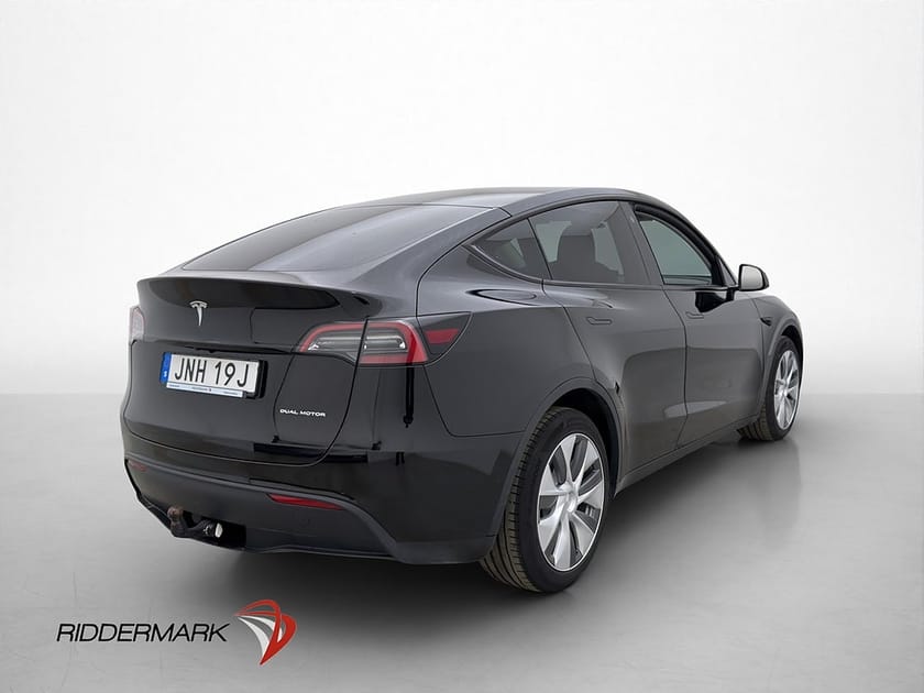 Bild 5 av Tesla Model Y Long Range AWD Autopilot Dragkrok Svensksåld