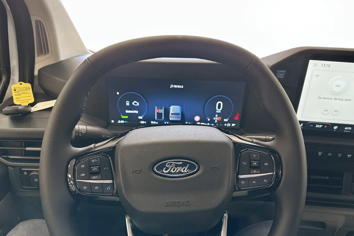 Ford Transit Custom 320 Plug-in Hybrid