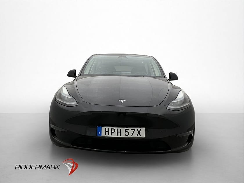 Bild 3 av Tesla Model Y Long Range AWD 514hk Värmepump Pano Drag