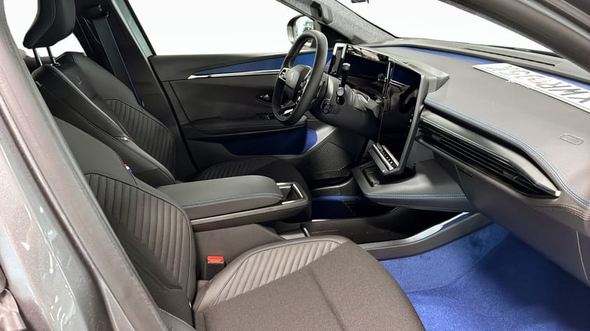 Bild 3 av Renault Scenic E-Tech ELECTRIC ESPRIT ALPINE EV87 / PL Kampanj 5190 kr/mån