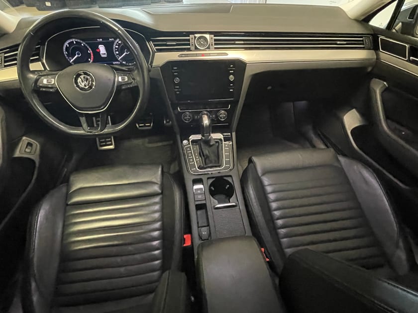 Bild 5 av Volkswagen Passat Alltrack 2.0 TDI 4M Drag Backkamera Värmare
