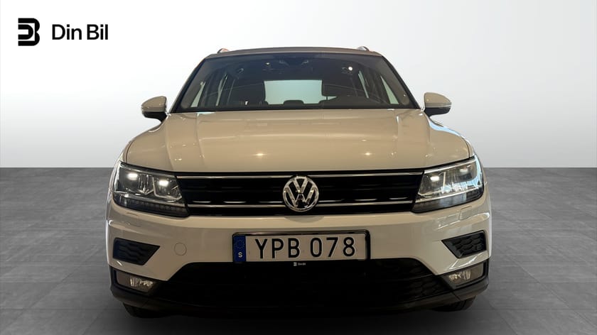 Bild 4 av Volkswagen Tiguan TSI150 4M Executive Cockpit/Drag/P-värmare